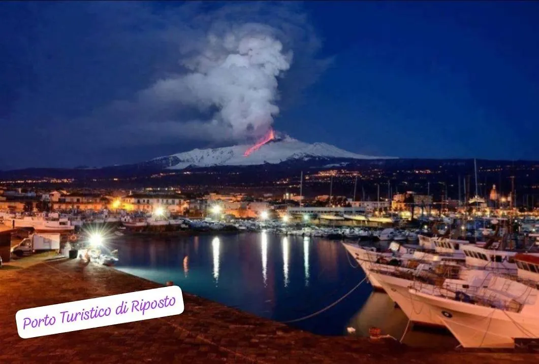 La Suite Di Dagala Del Re Santa Venerina