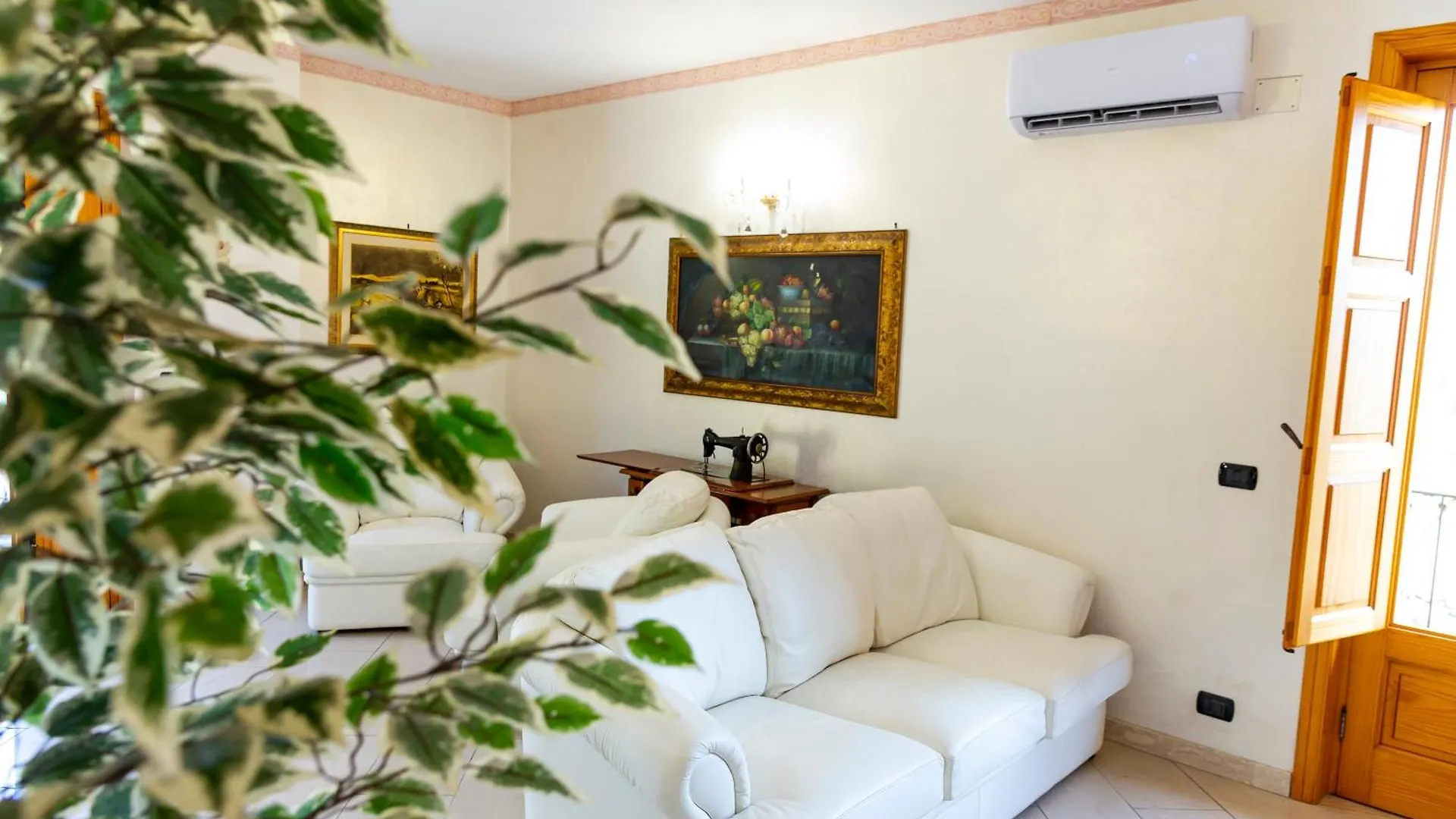Tatil Evi La Suite Di Dagala Del Re Santa Venerina